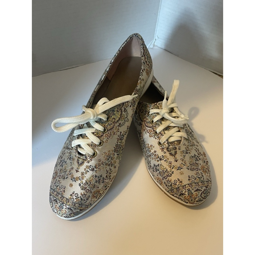 Woman's Ottoman Silk Sneakers Size 38 Brocade Fabric Metallic Gold Accents Nice!